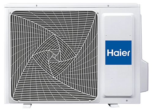 Unidad exterior del sistema de aire acondicionado Haier instalada en vivienda en Valladolid