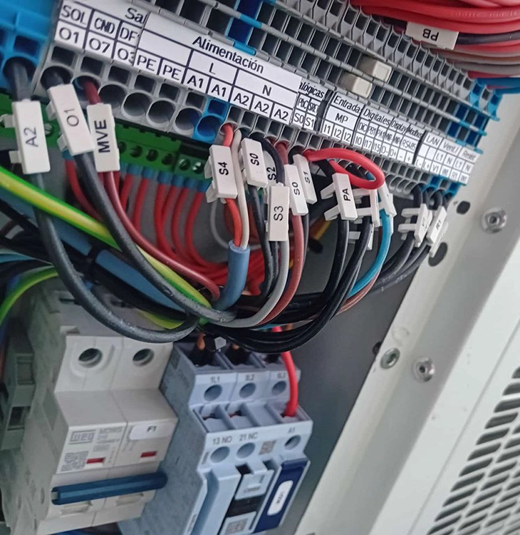 Mantenimiento de aire acondicionado en Valladolid con reparación eléctrica de equipos