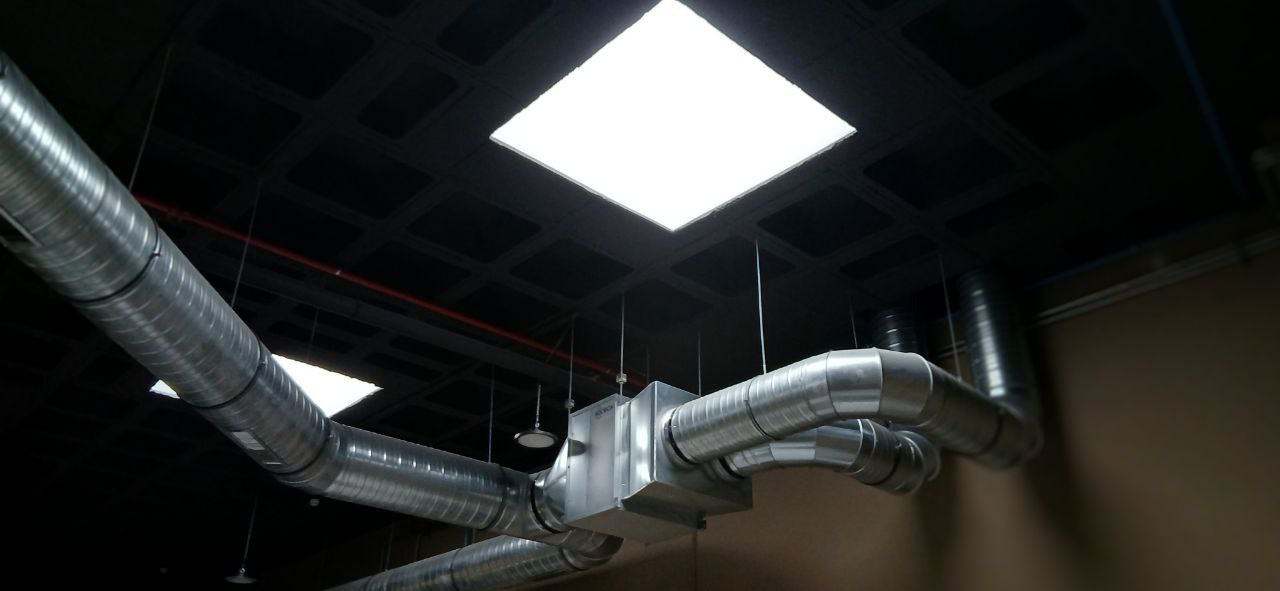 Aire Acondicionado en Valladolid con rejillas industriales en Yamaha